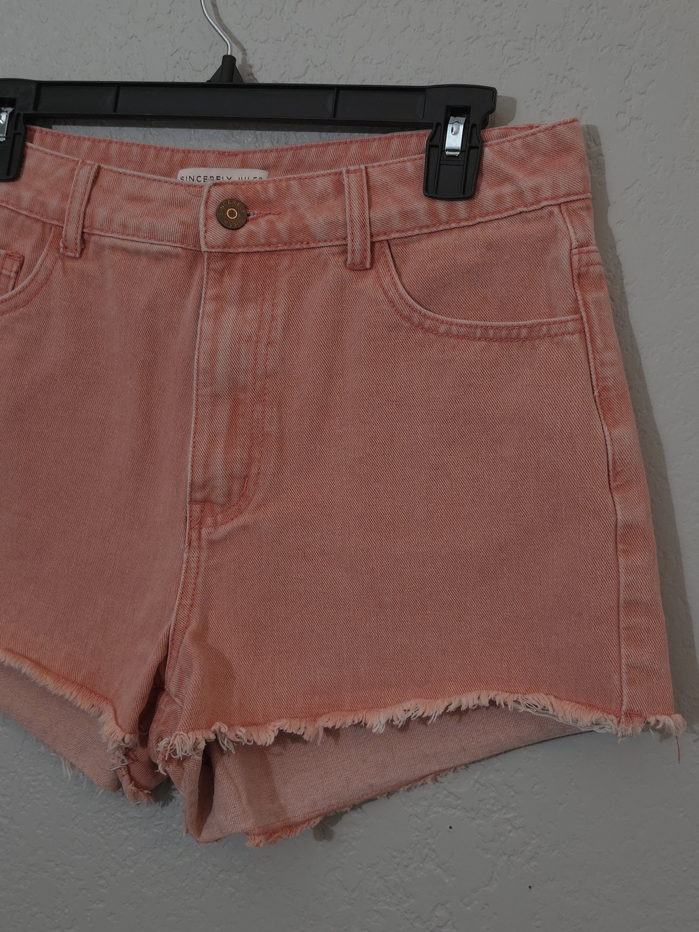 Sincerely Jules Coral Pink Frayed Hem Denim Shorts High Rise Womens Size 11/29 - Picture 2 of 7